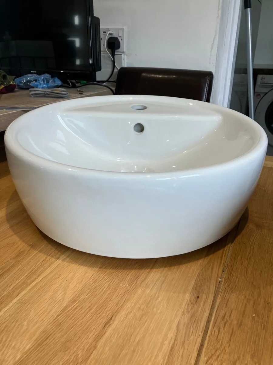 Counter top Basin - Image 1