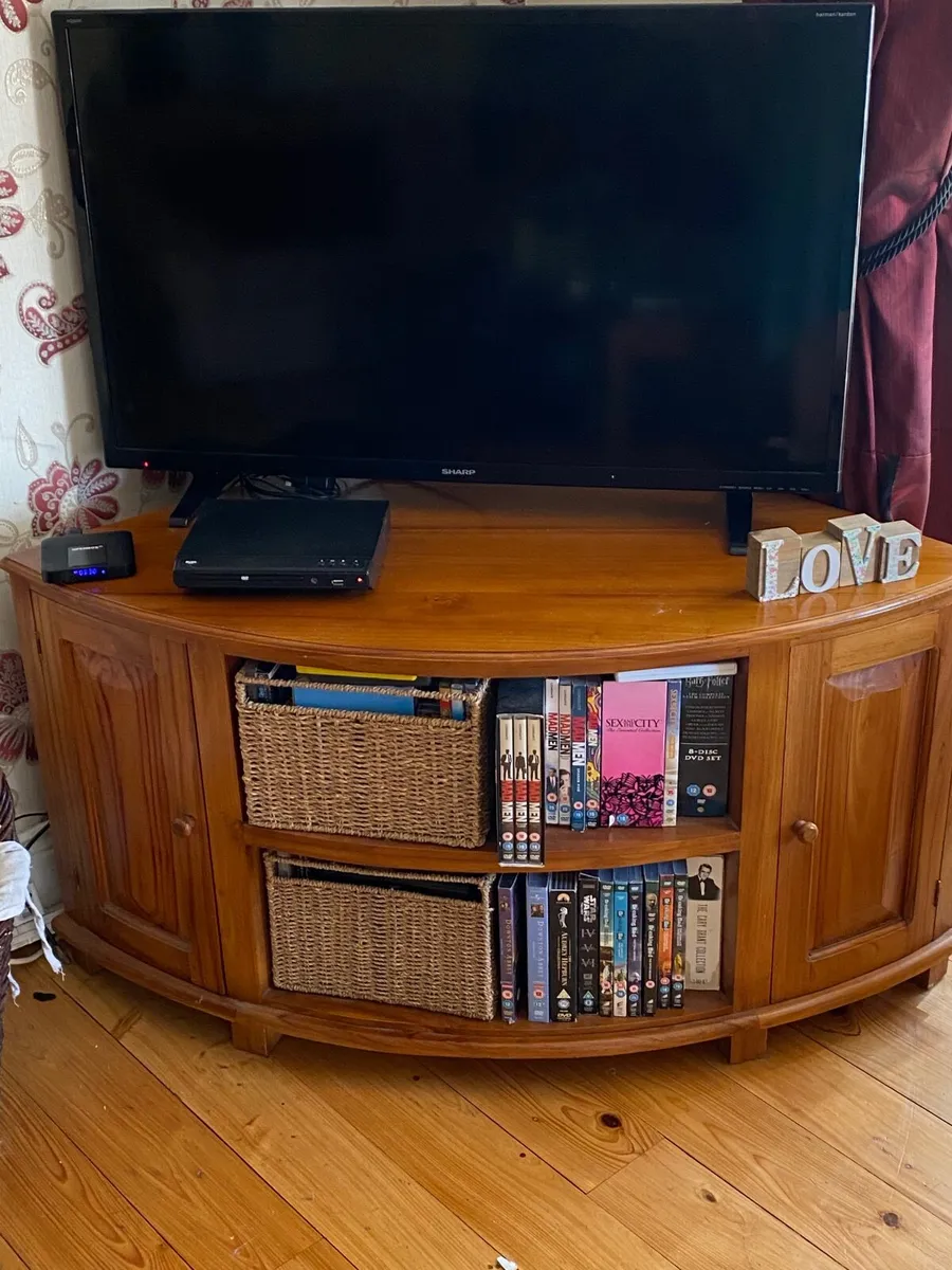 Tv unit