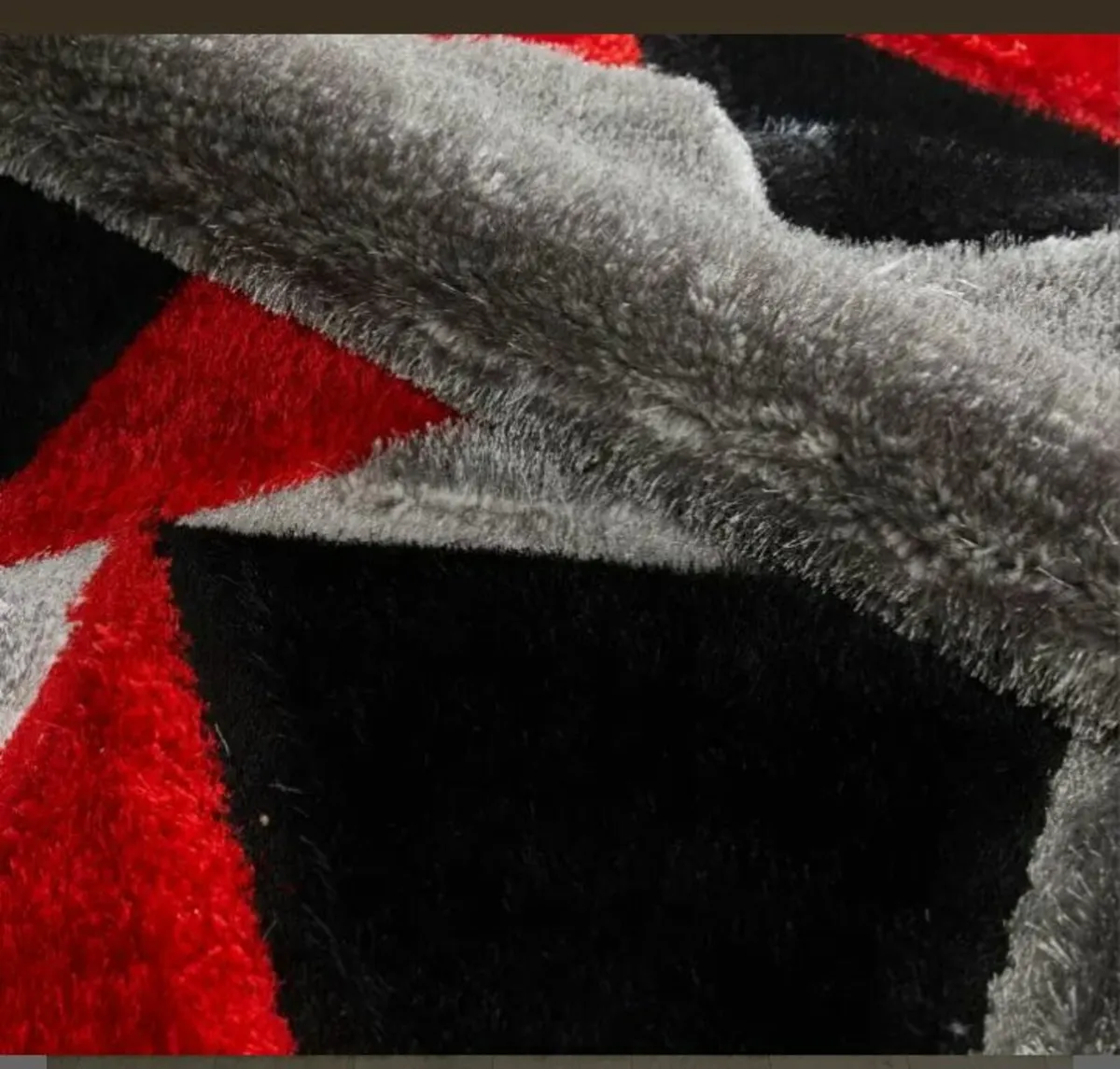 Pluton Rug – Grey Red / 3 Sizes. - Image 4