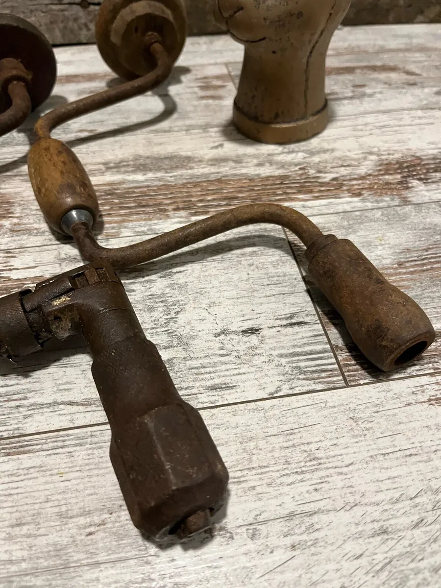 Vintage Hand drill - Image 3