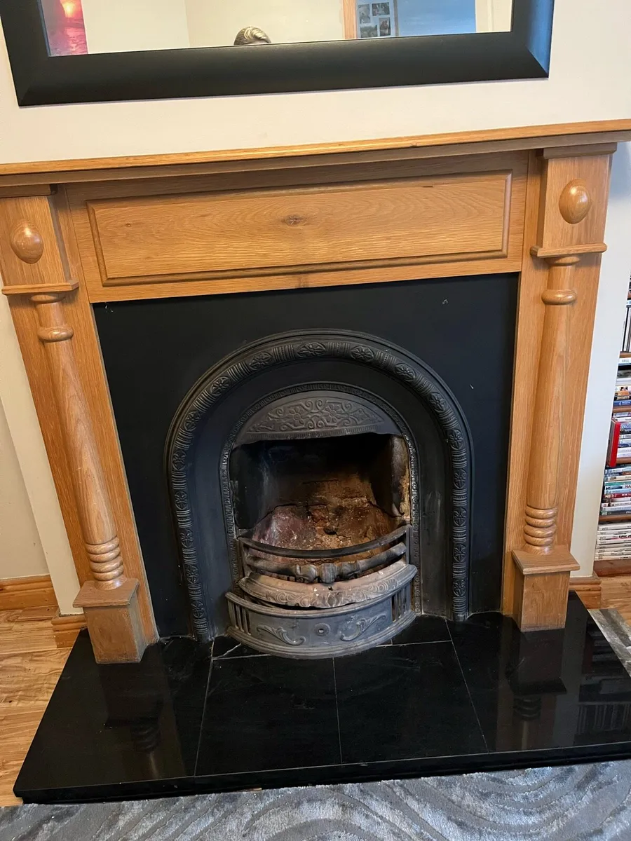 Cast iron surround - Image 2