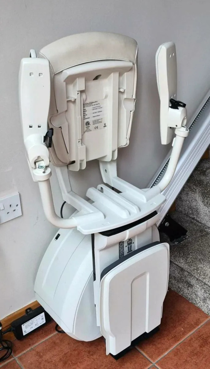 Stairs Lift - Image 1