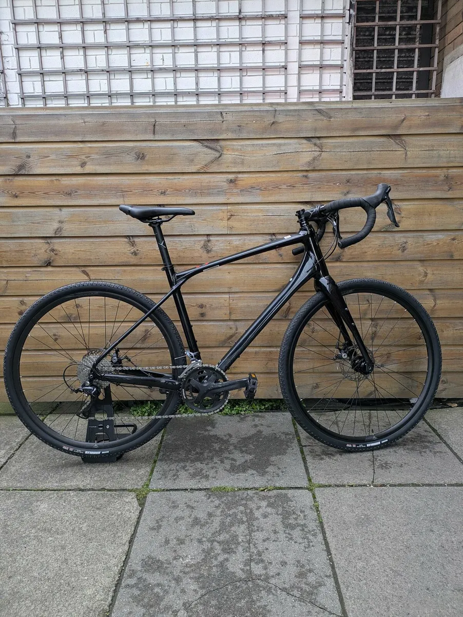 MERIDA SILEX 200 GRAVEL BIKE