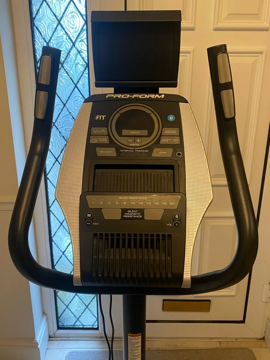 Proform 225 CSX Exercise Bike - Image 4