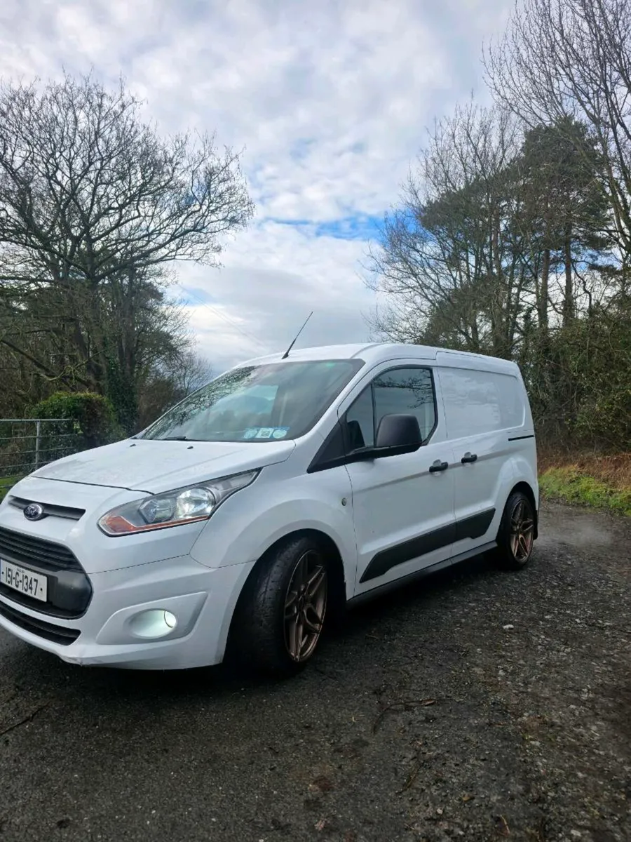 Ford Transit Connect - Image 2