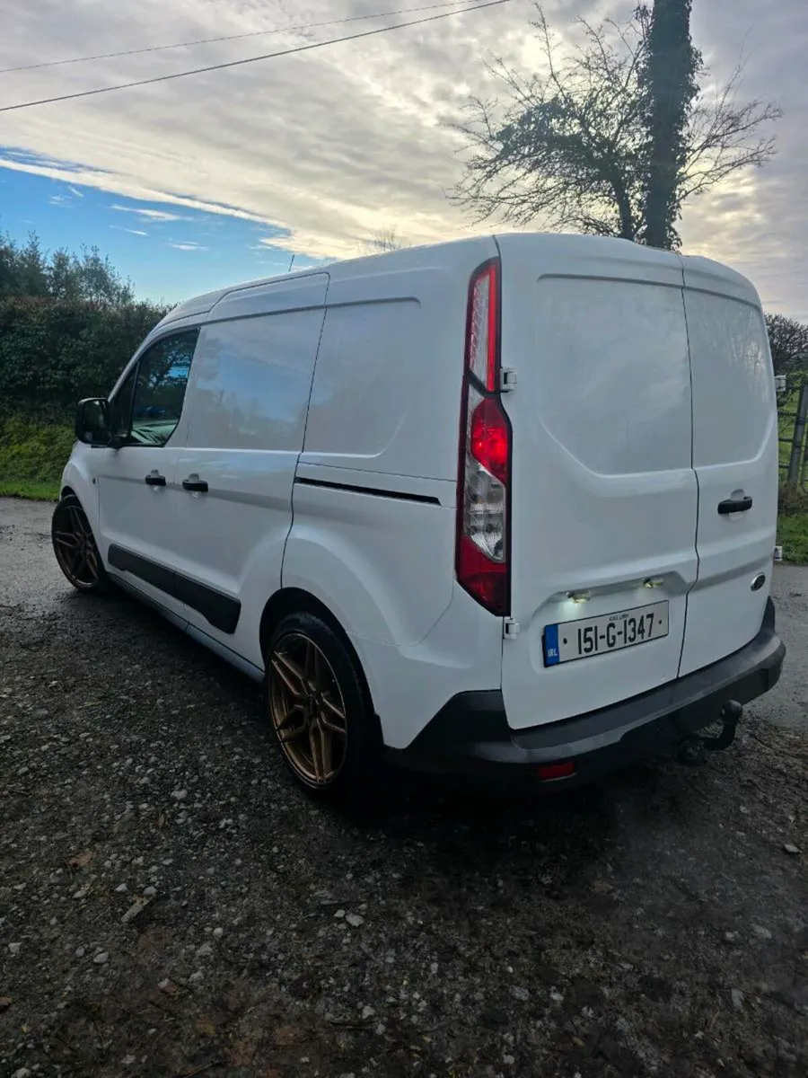 Ford Transit Connect - Image 3