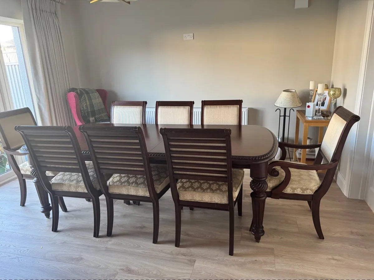 Mahogany Dining Table & Chairs - Image 3