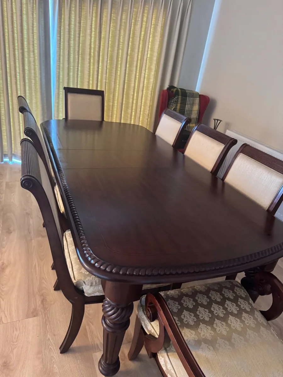 Mahogany Dining Table & Chairs - Image 4