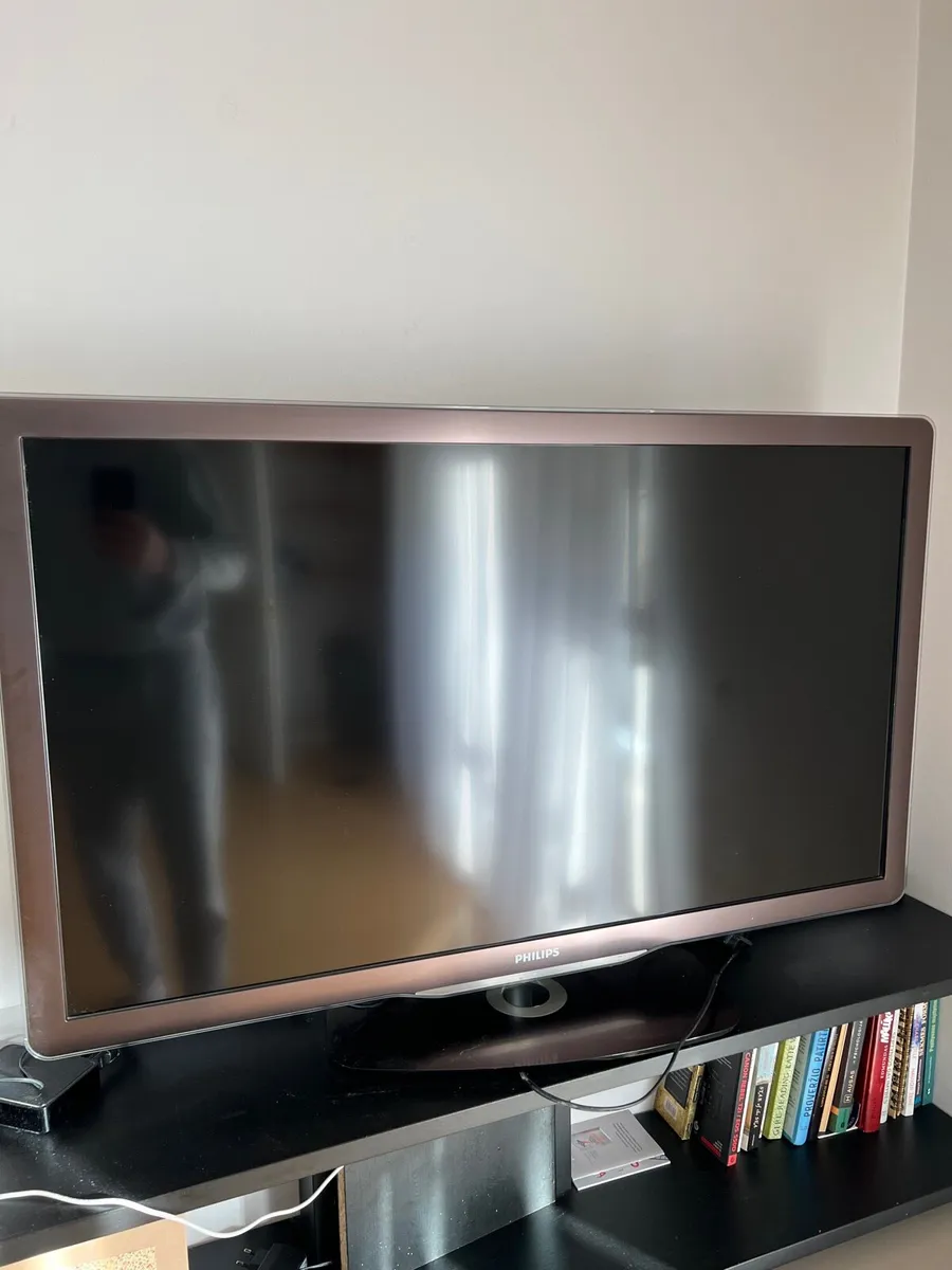 Philips tv 46” - Image 1