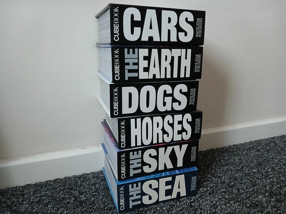 Cube books - Image 1