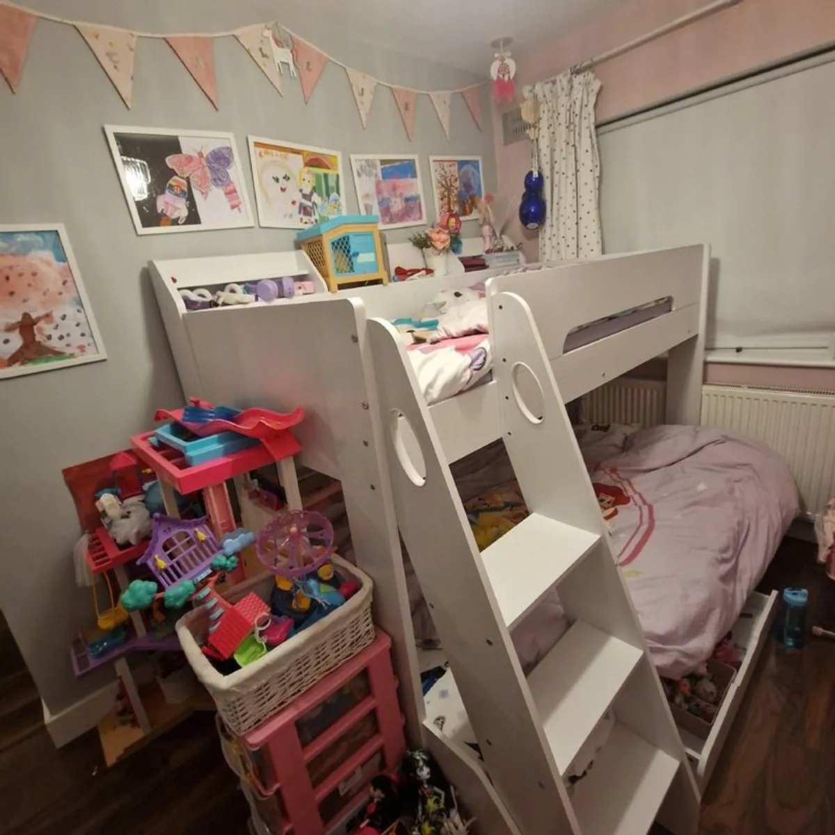 Triple Bunk Bed - Image 1