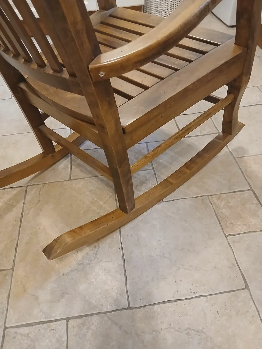 Rocking Chair - Image 3