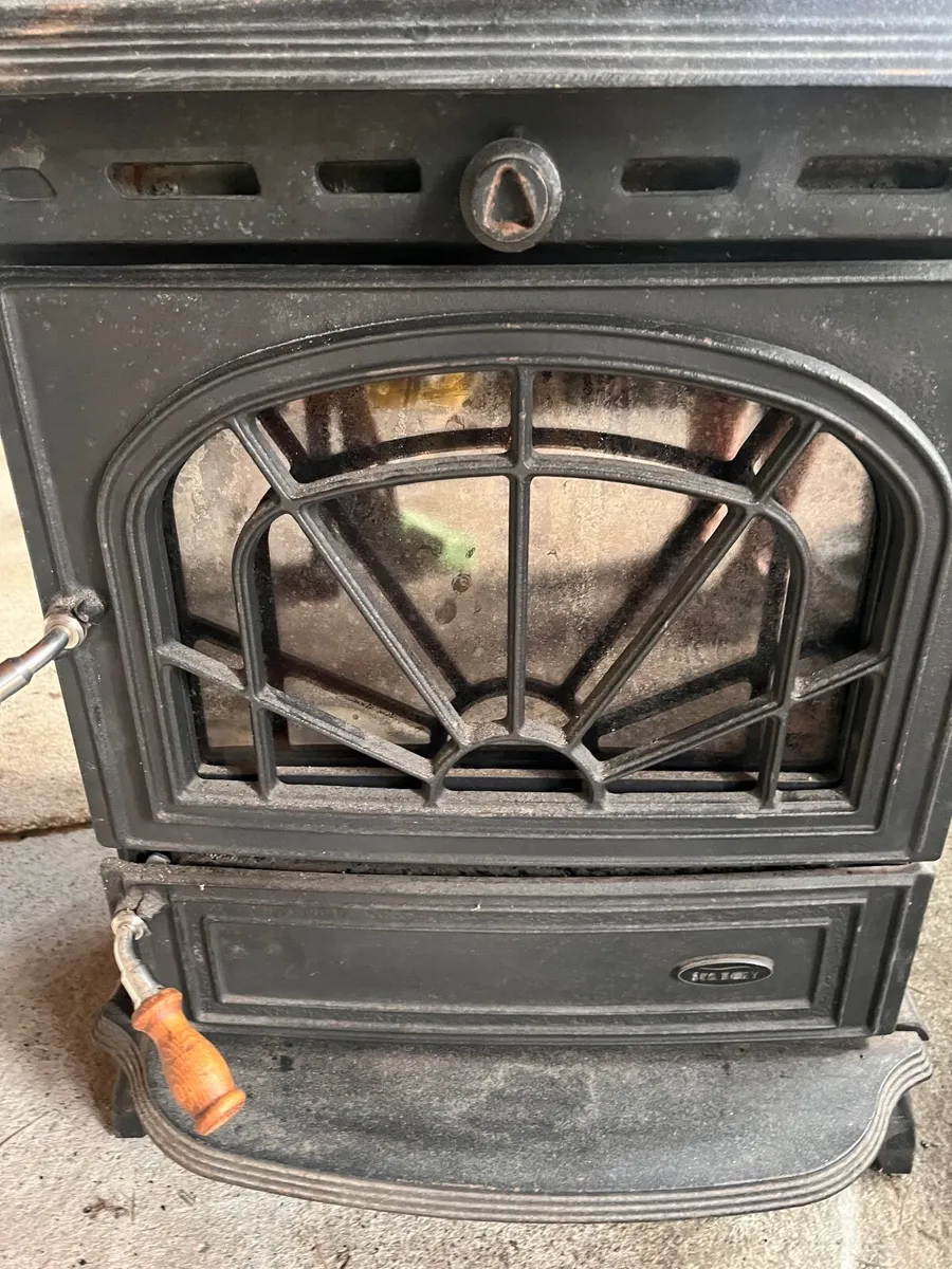 Erin Stove-Stanly Back boiler - Image 1