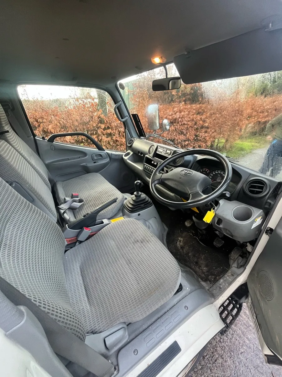 Toyota Dyna 2017 - Image 3