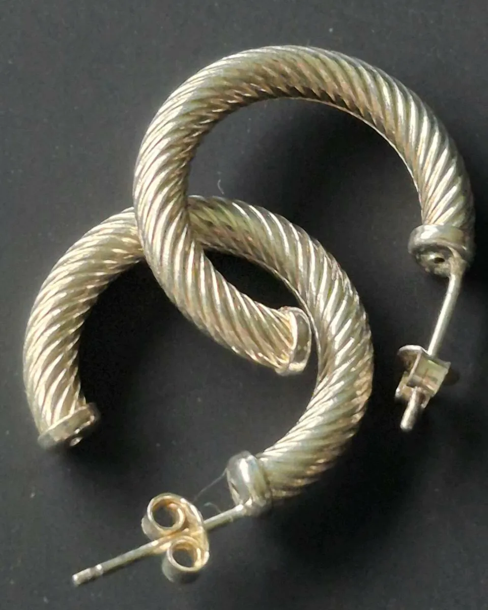 925 Twisted Silver Hoop Earrings - Image 1