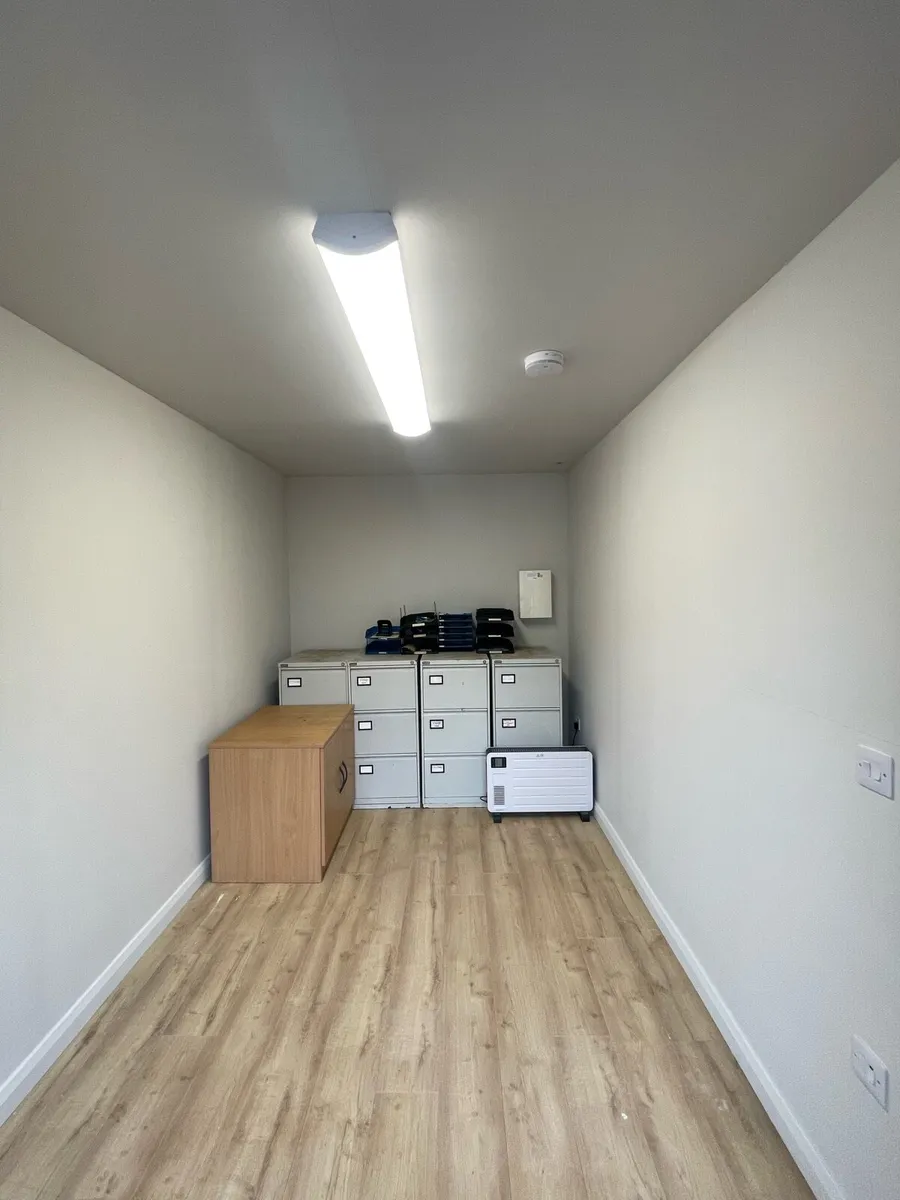 Garden Office Room - Image 3