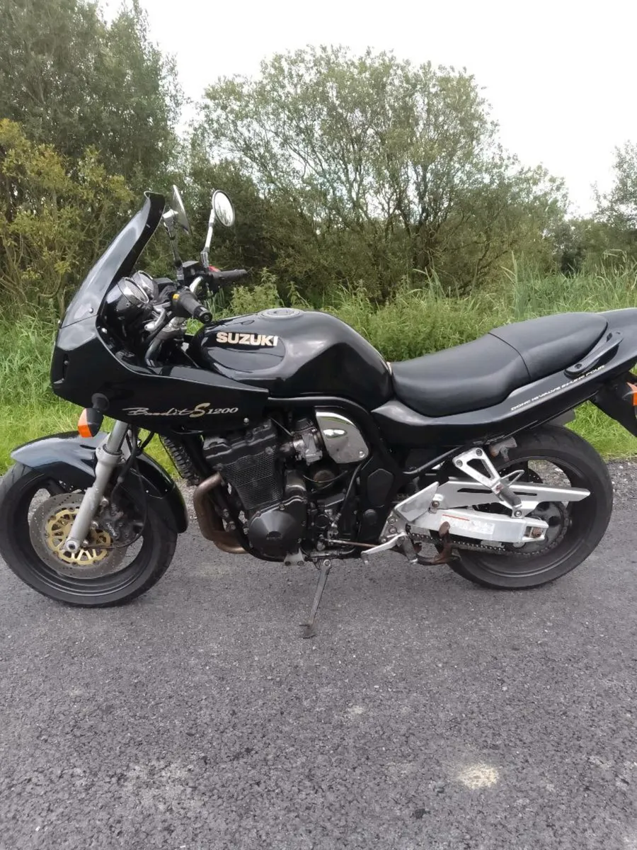 Suzuki GSF 1200 Bandit MK 1 - Image 2