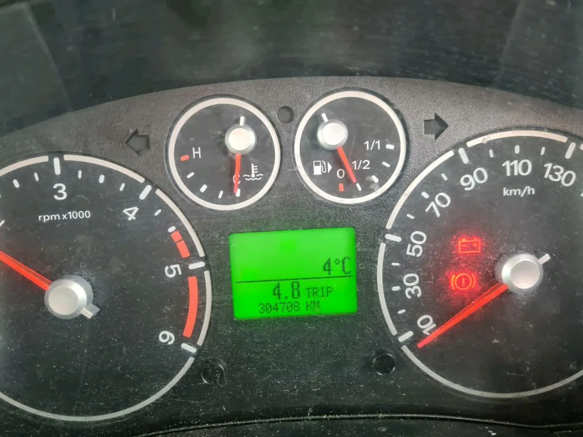 Ford transit connect - Image 4