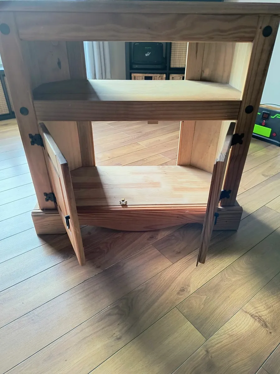 Tv stand - Image 3