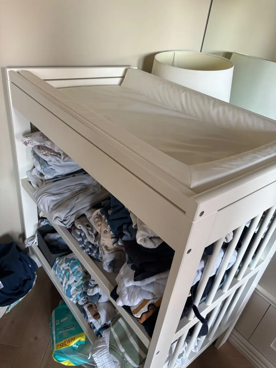 IKEA baby changing table - Image 4