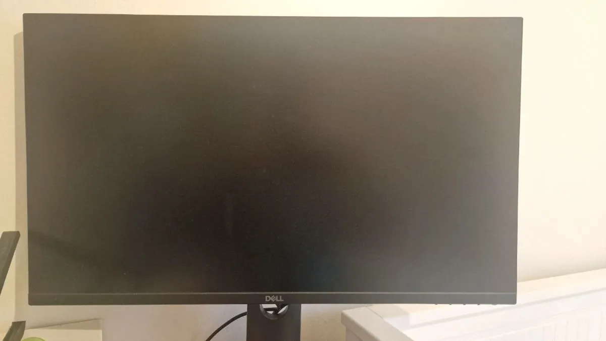 Dell 27" Monitor & SAMSUNG 24" Curved Monitor - Image 2