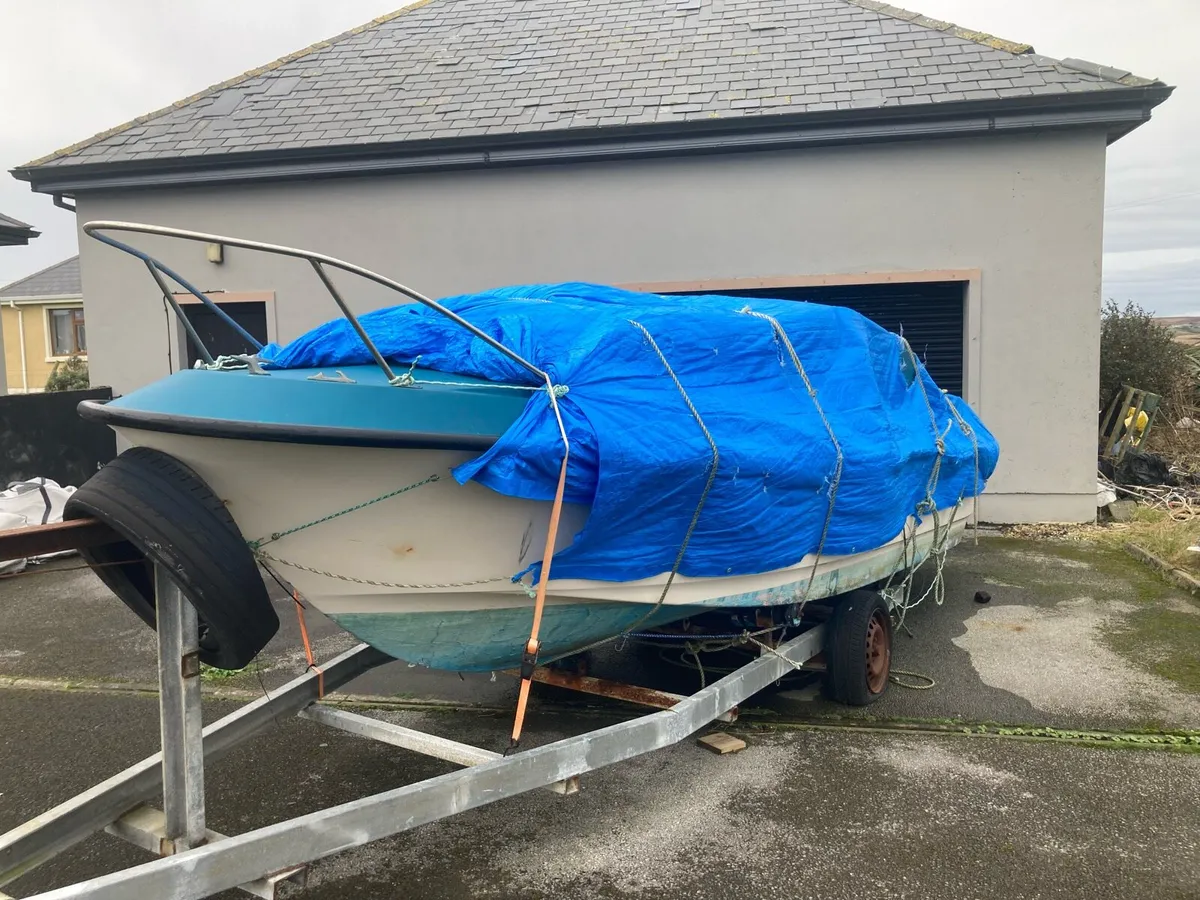 Boat and Trailer - Image 1