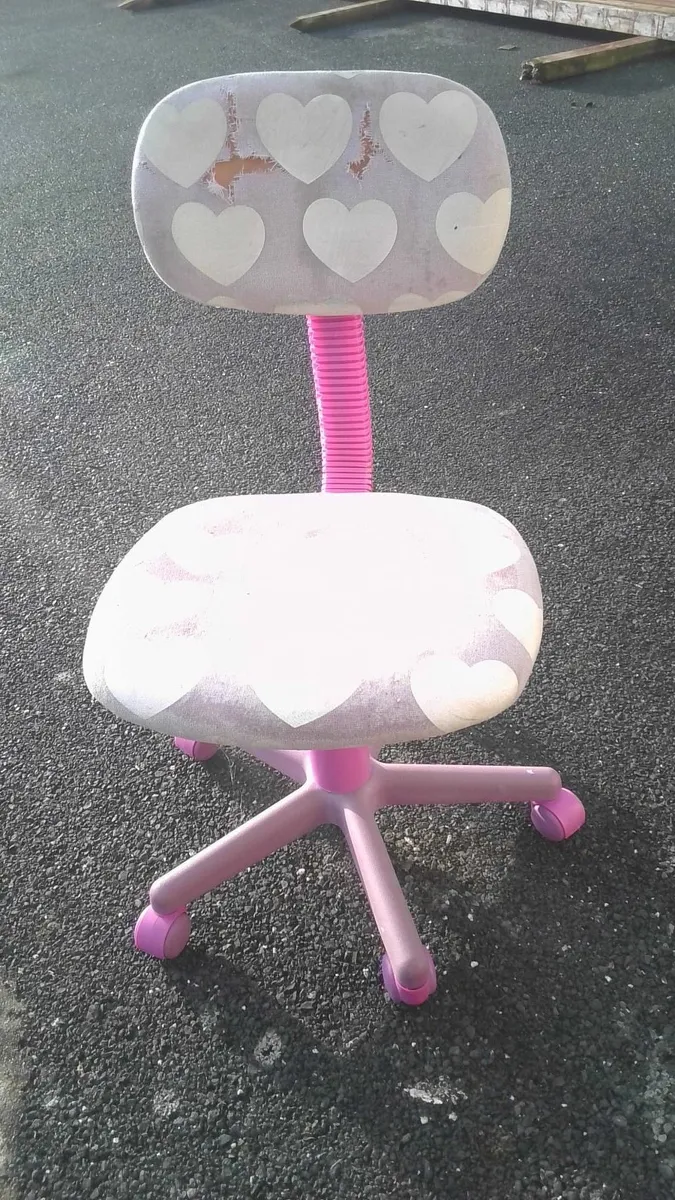 Child's chairs - Image 4