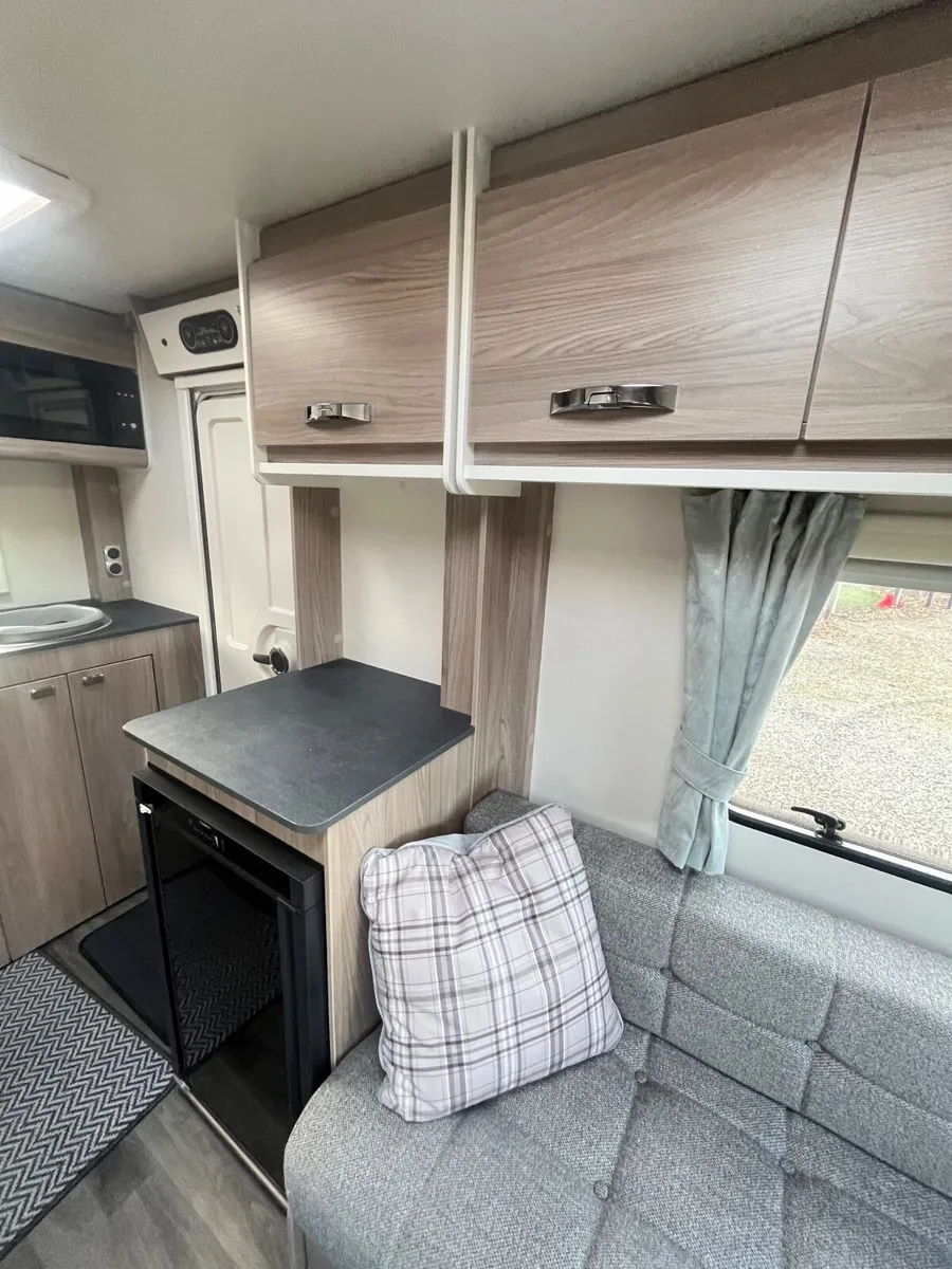 2023 SWIFT COMPACT TOURING CARAVAN - Image 4