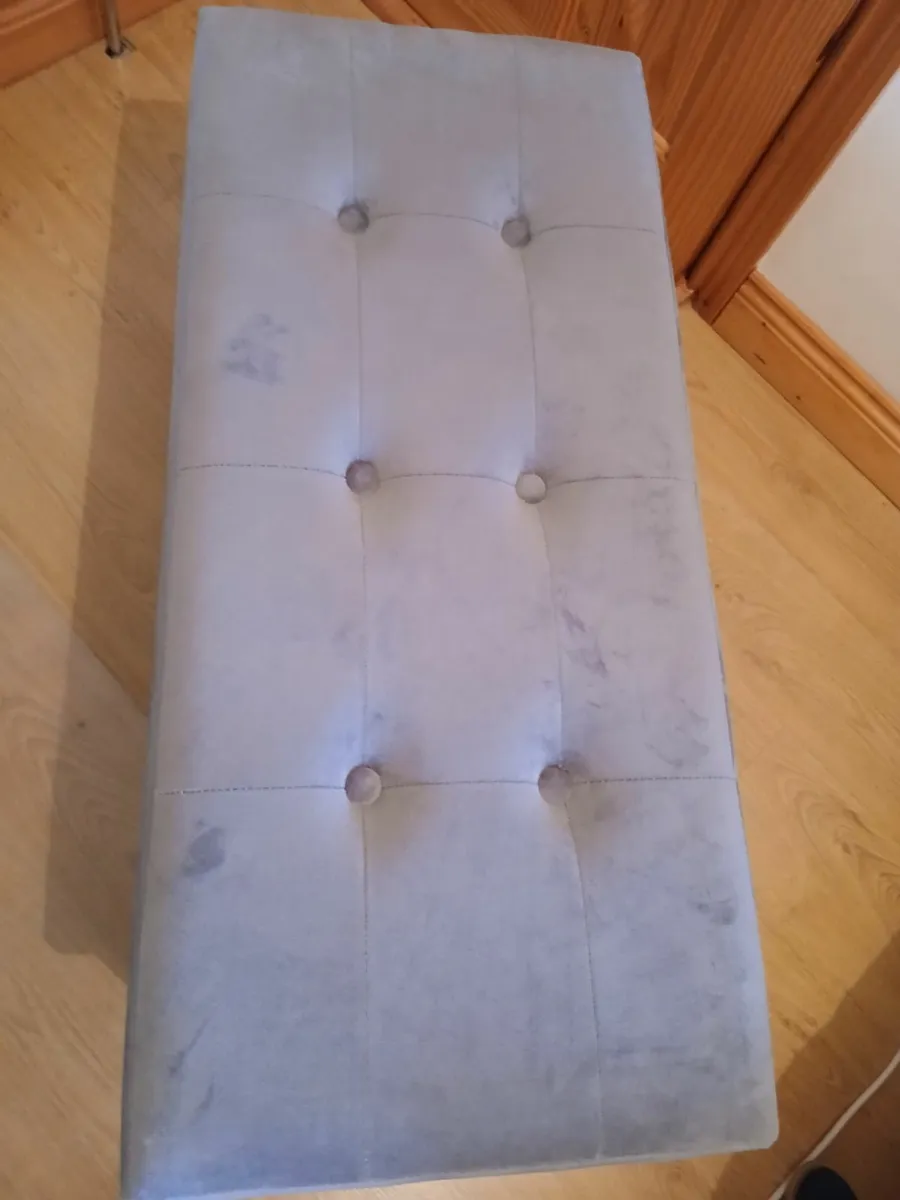 Ottoman shoe storage - Image 4