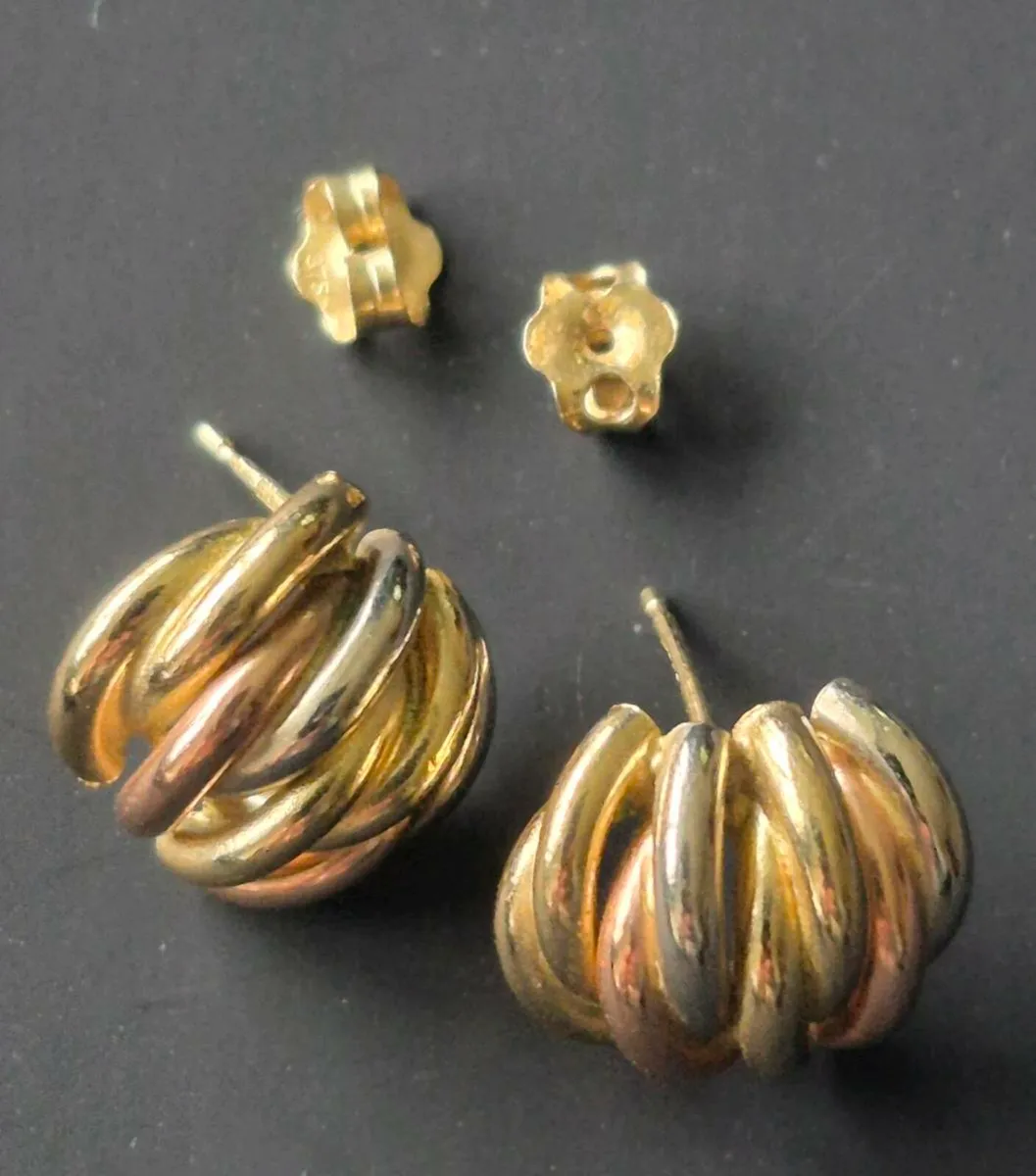 9ct 3 Tone Gold Basket Weave Earrings - Image 2
