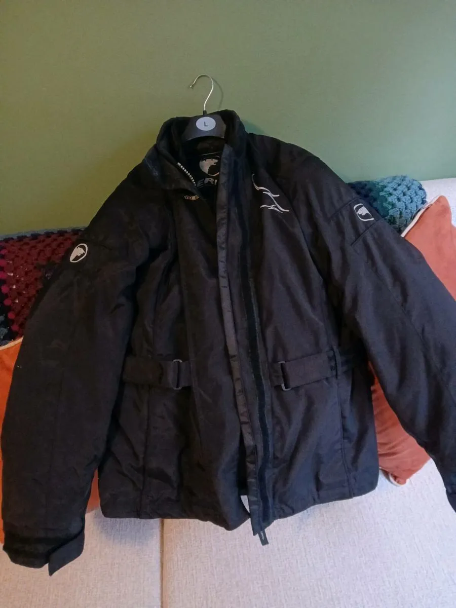 Motorcycle jacket - Image 1
