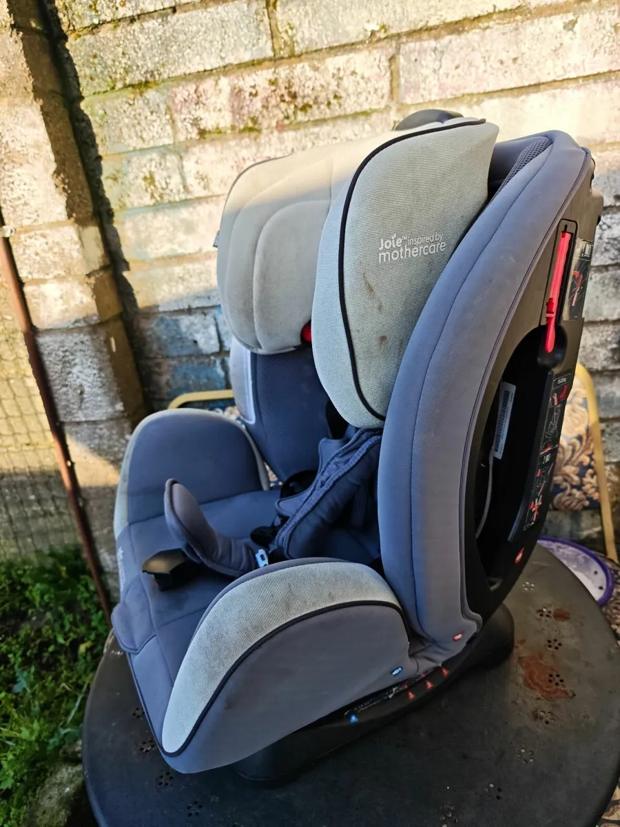 Kids Car seat FREE - Image 1