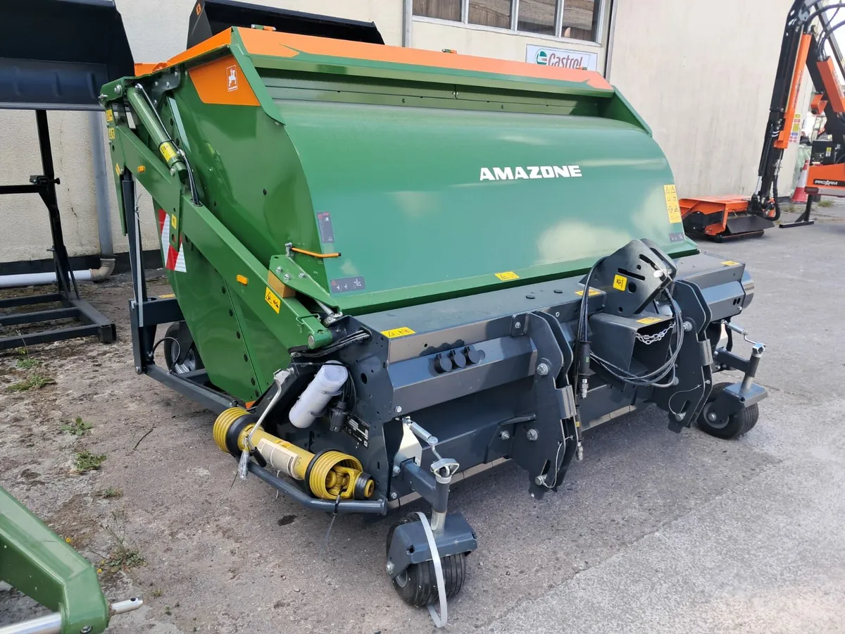 Amazone Mounted Flail Mower - Image 1
