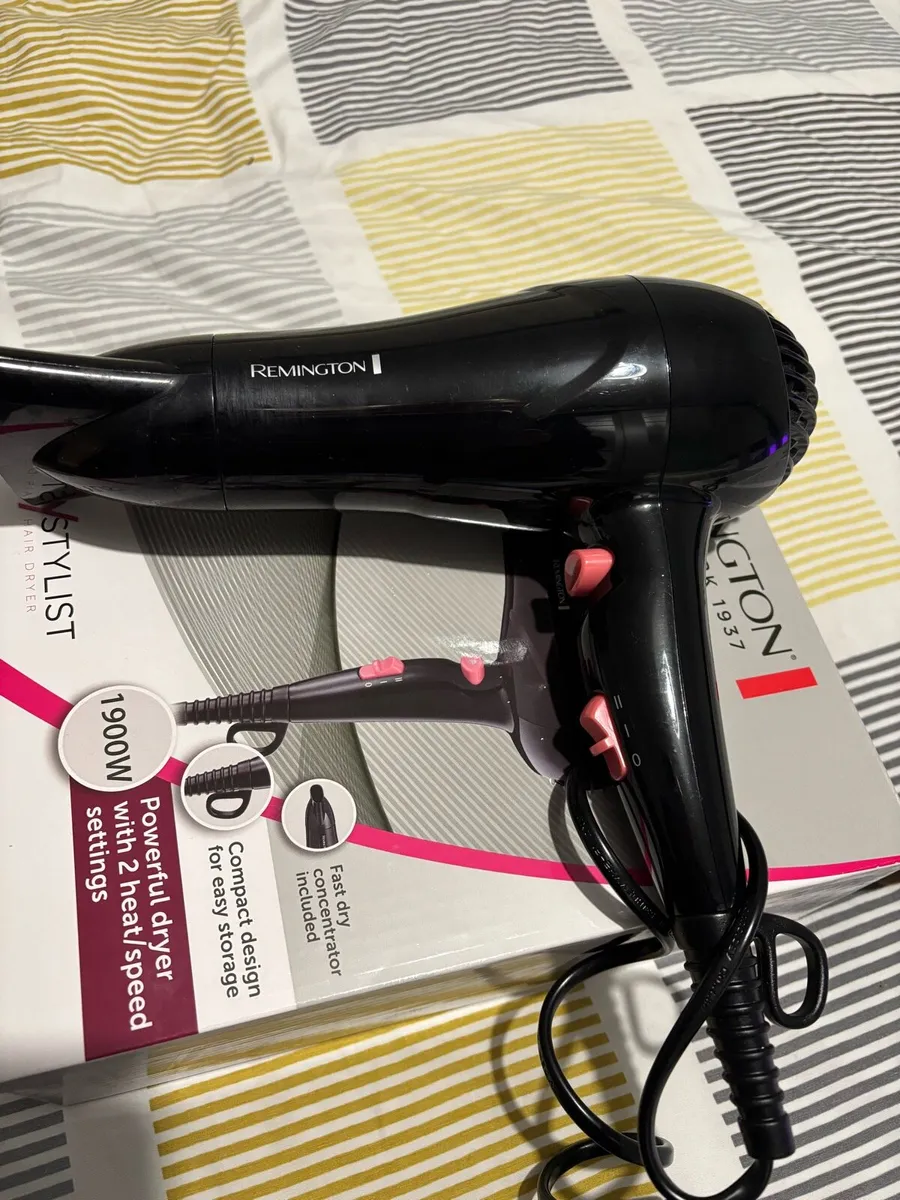 Hairdyer&straightner - Image 1