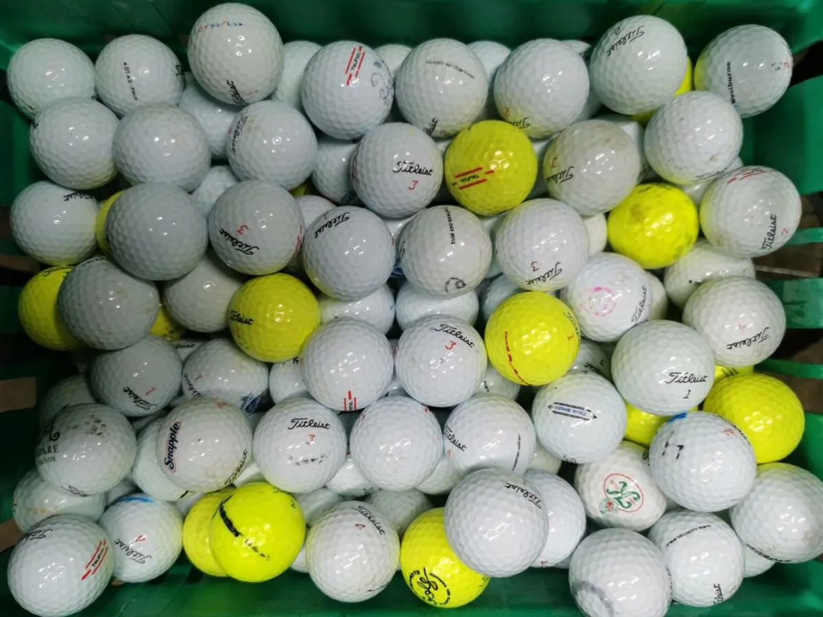 Golf balls - Image 1