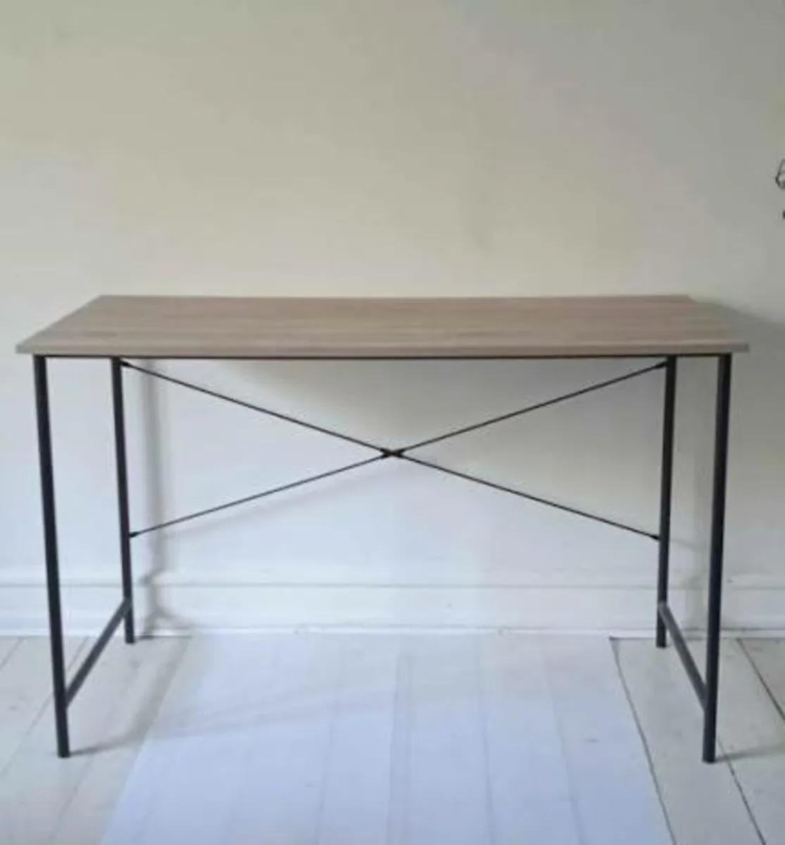  Desk 60x120 light oak colour/black