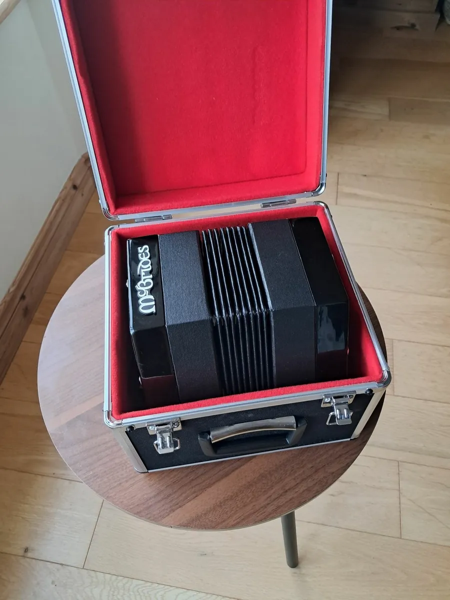 Concertina - Image 1