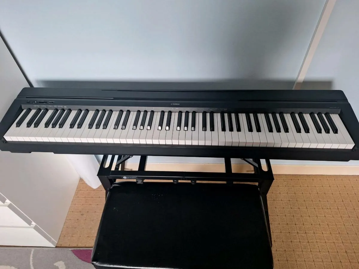 Yamaha Piano P-45B 88 keys - Image 2