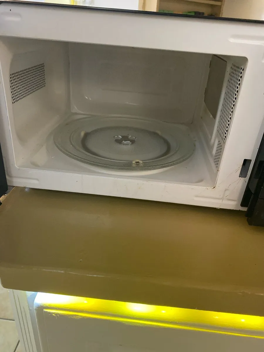 Sona Microwave - Image 2