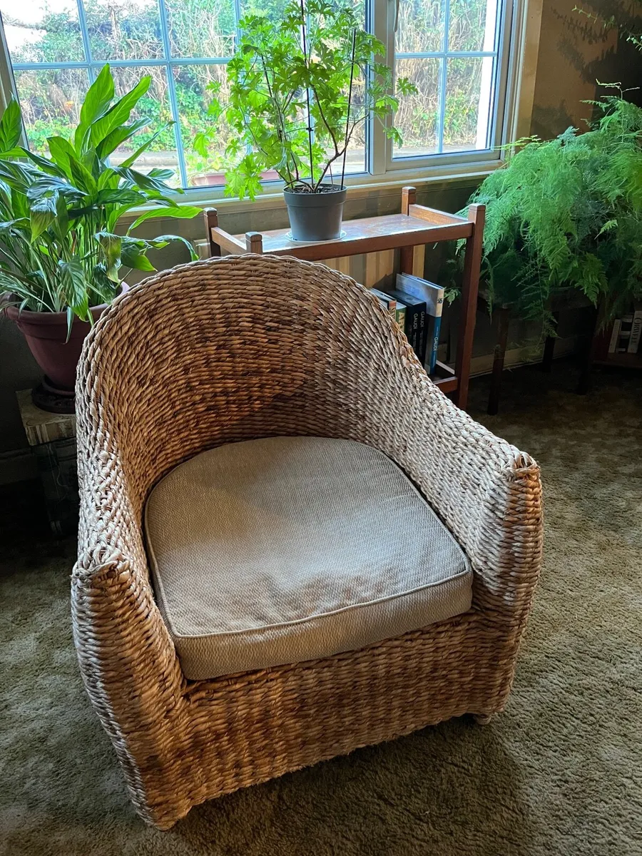 Beautiful wicker chair €85 - Image 4
