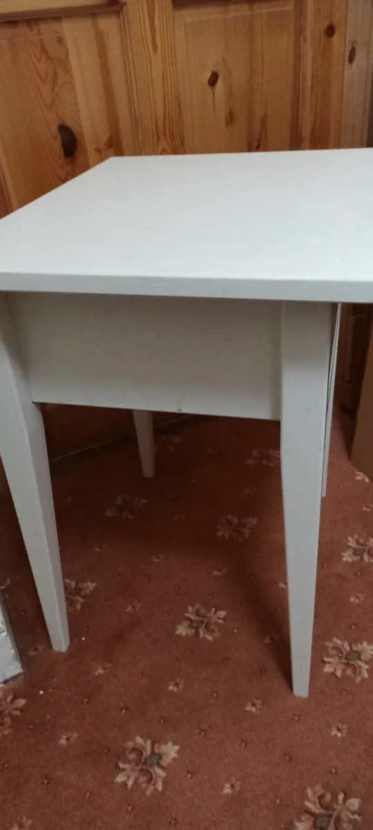 White Side Table/ Bedside - Image 1