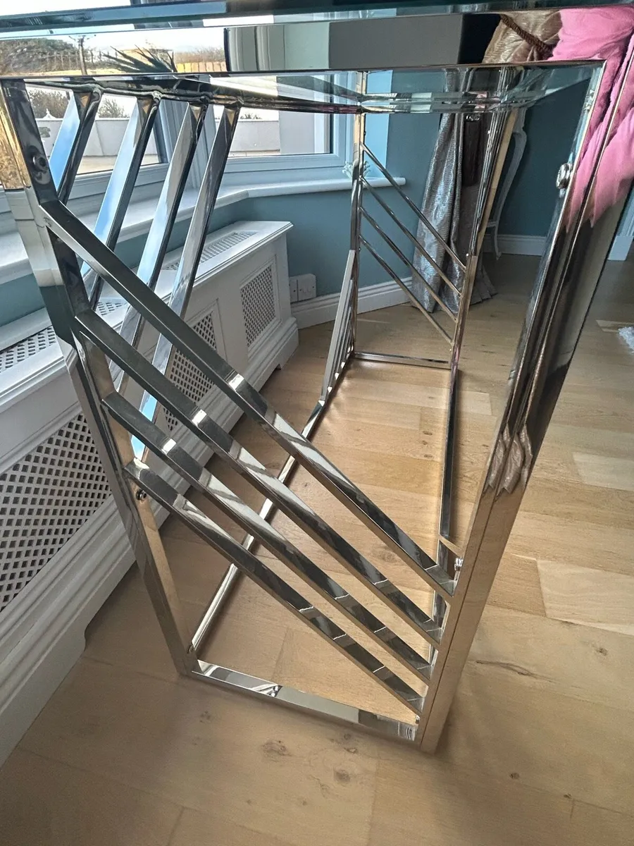 Console Table - Image 3