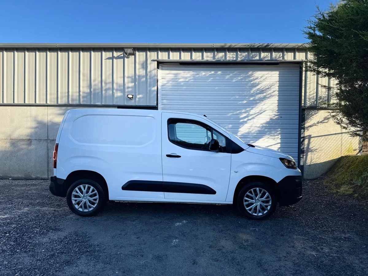 Citroen Berlingo Enterprise Pro - Image 2