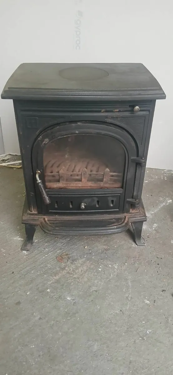Stove - Image 2