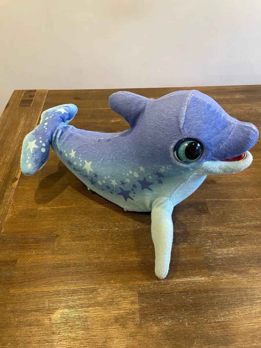 FurReal Dolphin - Image 2