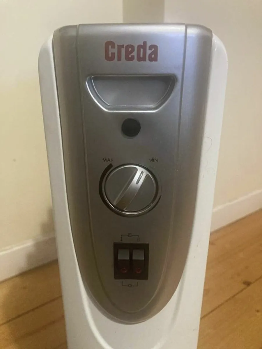 Creda 2000W Oil Filled Radiator - Image 3