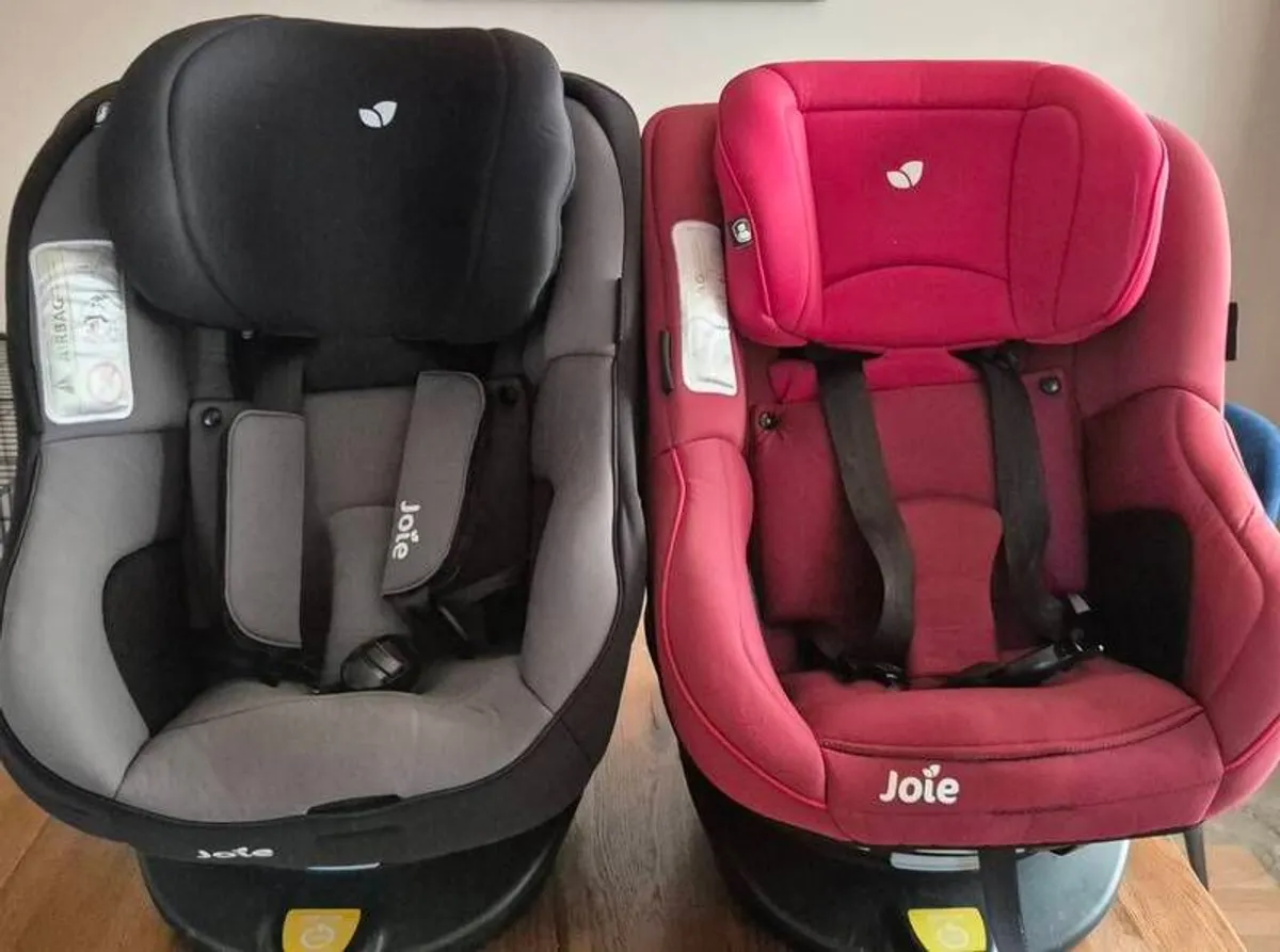 Joie 360 Spin Car Seats - Image 1