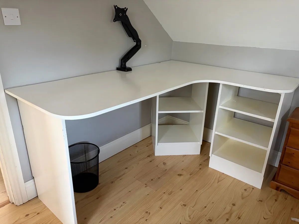 Student Office desk - Image 1