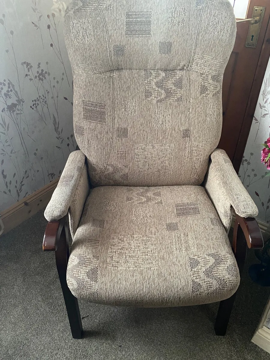 2 Armchairs - Image 2