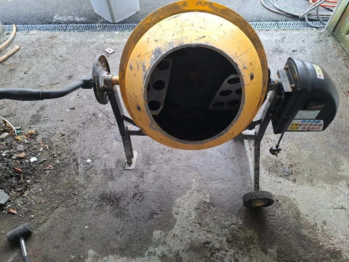 Cement mixer - Image 2